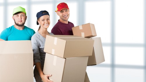 Flexible self storage solutions in Surrey for home and business needs